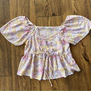 Floral short flutter sleeve babydoll peplum blouse